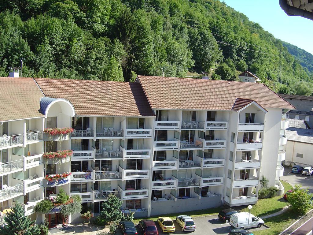Terres De France - Residence Les Silenes Allevard Exterior foto